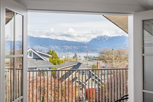 1-3642 West 20Th Avenue, Vancouver, BC 