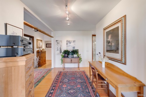 670 Montroyal Boulevard, North Vancouver, BC 