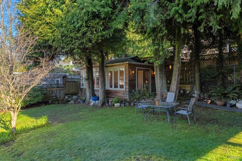 670 Montroyal Boulevard, North Vancouver, BC 