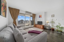 1908-1908 1060 Alberni Street Vancouver, BC V6E 4K2