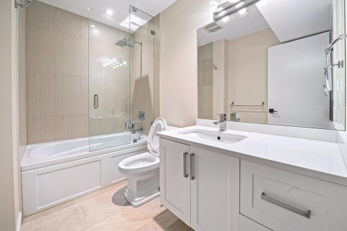 839 20Th Street W, North Vancouver, BC 
