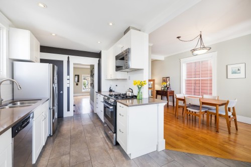 4491 Harriet Street, Vancouver, BC 