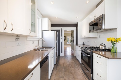 4491 Harriet Street, Vancouver, BC 