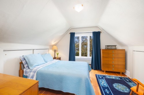 4491 Harriet Street, Vancouver, BC 