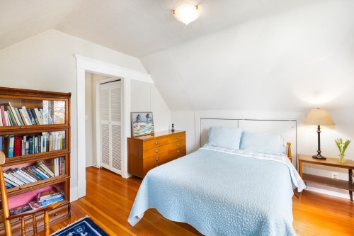 4491 Harriet Street, Vancouver, BC 