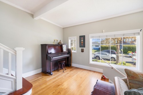 4491 Harriet Street, Vancouver, BC 
