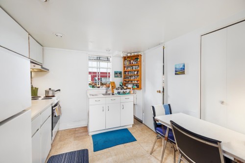 4491 Harriet Street, Vancouver, BC 