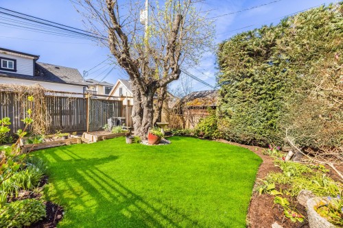 4491 Harriet Street, Vancouver, BC 