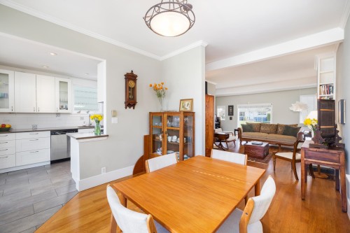 4491 Harriet Street, Vancouver, BC 