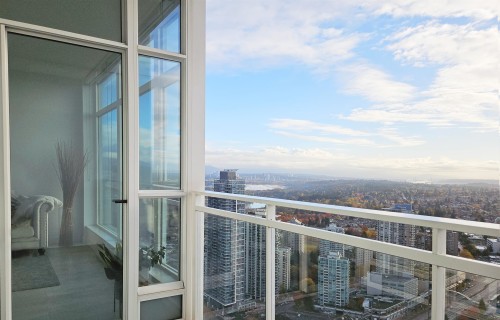 5101-4670 Assembly Way, Burnaby, BC 