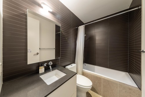 2216 Willow Street, Vancouver, BC 