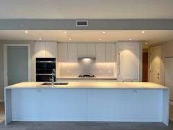 603-485 42nd Avenue WVancouver, BC V5Y 0R6