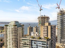 2702-1289 Hornby Street Vancouver, BC V6Z 0G7