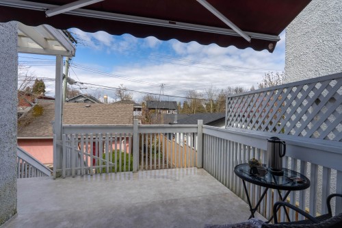 4405 9Th Avenue W, Vancouver, BC 