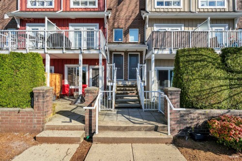 309-1661 Fraser Avenue  Port Coquitlam, BC V3B 0B6