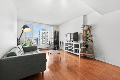 1205-5189 Gaston Street  Vancouver, BC V5R 6C7