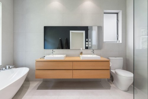 3156 13Th Avenue W, Vancouver, BC 