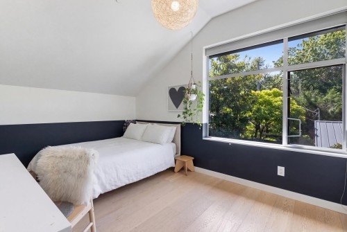 3156 13Th Avenue W, Vancouver, BC 