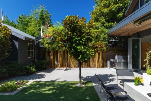 3156 13Th Avenue W, Vancouver, BC 