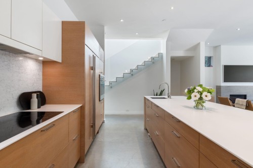 3156 13Th Avenue W, Vancouver, BC 