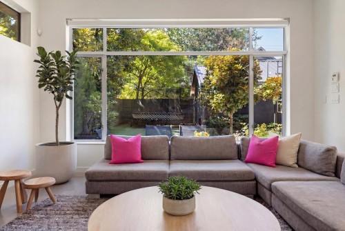 3156 13Th Avenue W, Vancouver, BC 