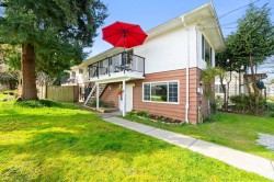 2250 Hawthorne Avenue  Port Coquitlam, BC V3C 1W8