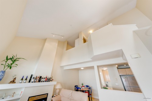 20-7111 Lynnwood Drive, Richmond, BC 