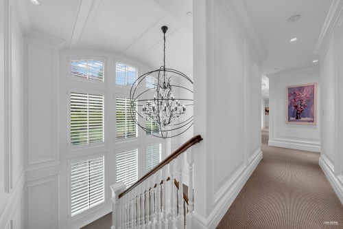 2913 Altamont Crescent, West Vancouver, BC 