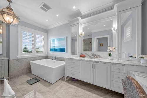 2913 Altamont Crescent, West Vancouver, BC 