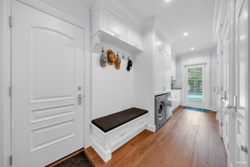 2913 Altamont Crescent, West Vancouver, BC 