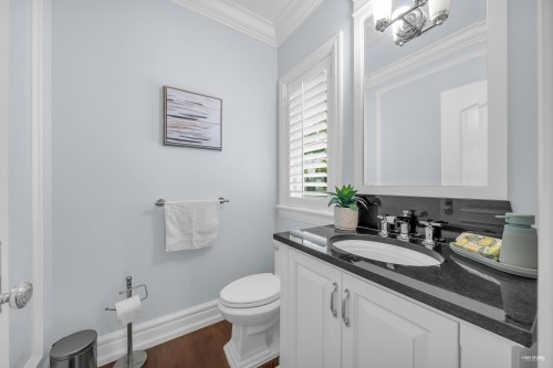 2913 Altamont Crescent, West Vancouver, BC 