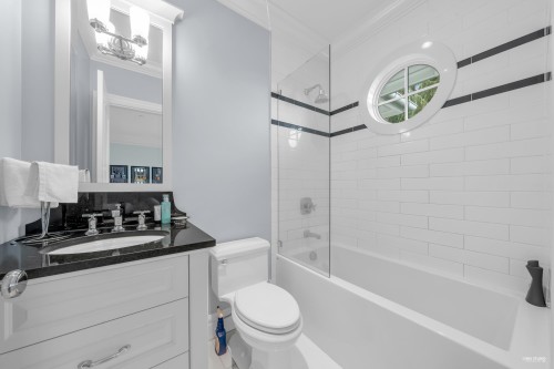 2913 Altamont Crescent, West Vancouver, BC 