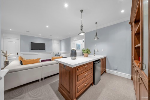 2913 Altamont Crescent, West Vancouver, BC 