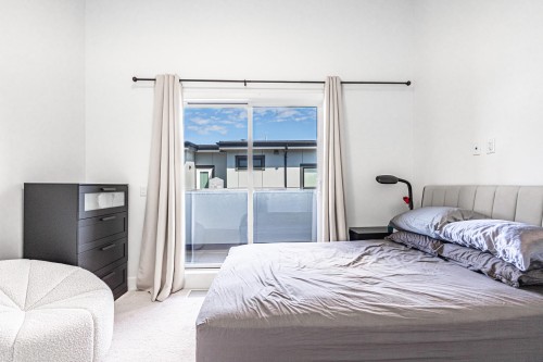 4-9099 No. 2 Road, Richmond, BC 