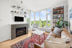 607-2528 Maple Street  Vancouver, BC V6J 0B5