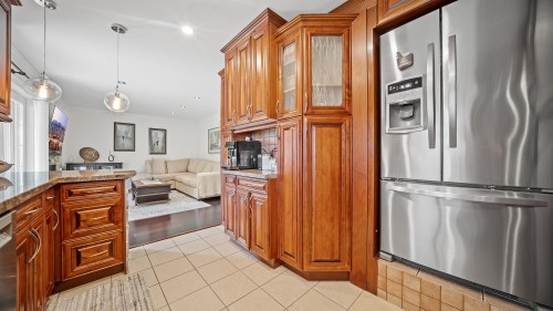 3220 Dunkirk Avenue, Coquitlam, BC 