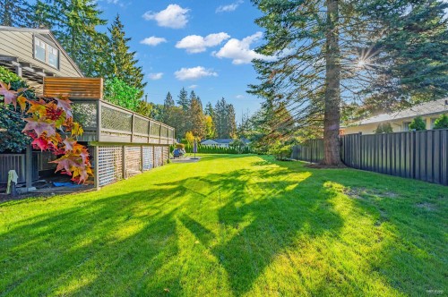 310 Macbeth Crescent, West Vancouver, BC 