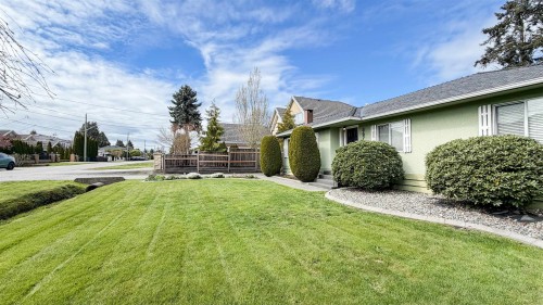 8671 Mowbray Road, Richmond, BC 