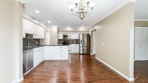 8671 Mowbray Road, Richmond, BC 