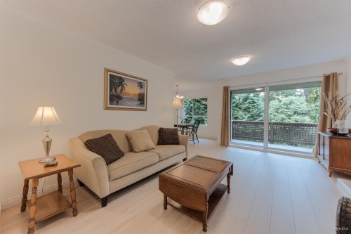 40-9000 Ash Grove Crescent  Burnaby, BC V5A 4M3