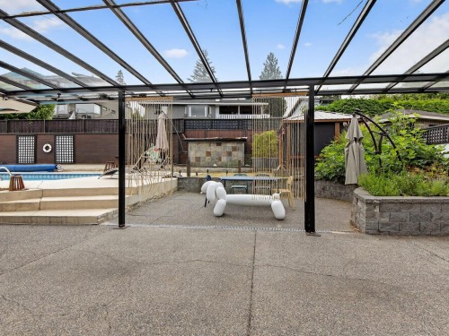 1052 Corona Crescent, Coquitlam, BC 