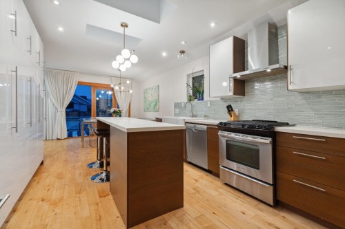4135 Cambridge Street, Burnaby, BC 