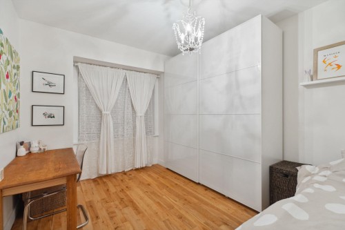 4135 Cambridge Street, Burnaby, BC 