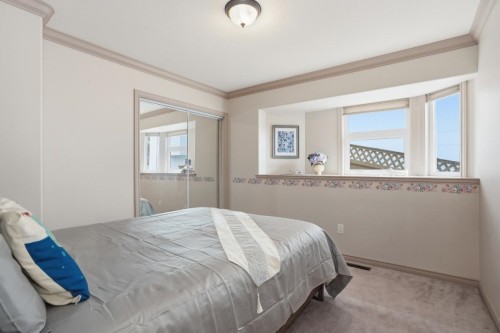 4493 Epps Avenue, North Vancouver, BC 