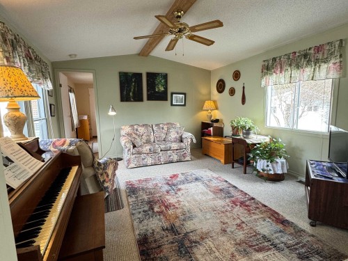 35-4116 Browning Road, Sechelt, BC 