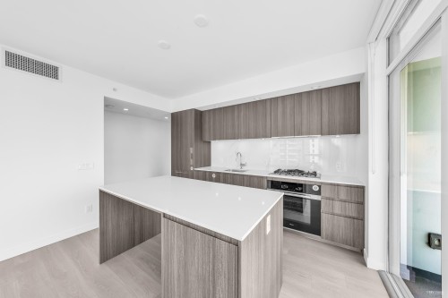 809-6537 Telford Avenue  Burnaby, BC V5H 0K9