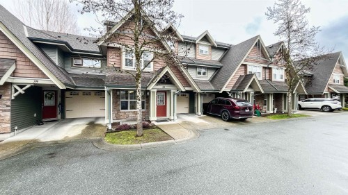 38-22977 116 Avenue  Maple Ridge, BC V2X 9A8