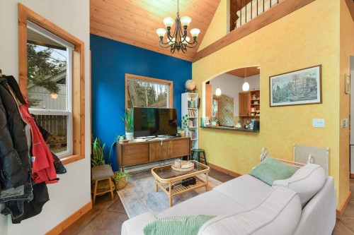254 Mariners Way, Mayne Island, BC 