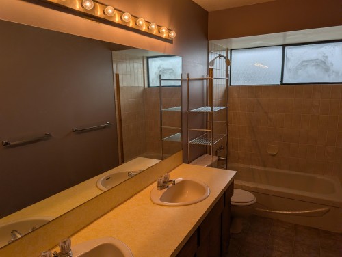 3944 Regent Street, Richmond, BC 