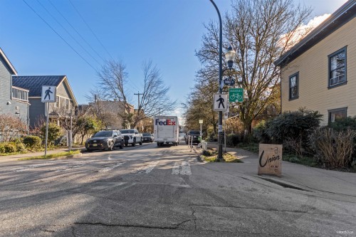 764 Georgia Street E, Vancouver, BC 